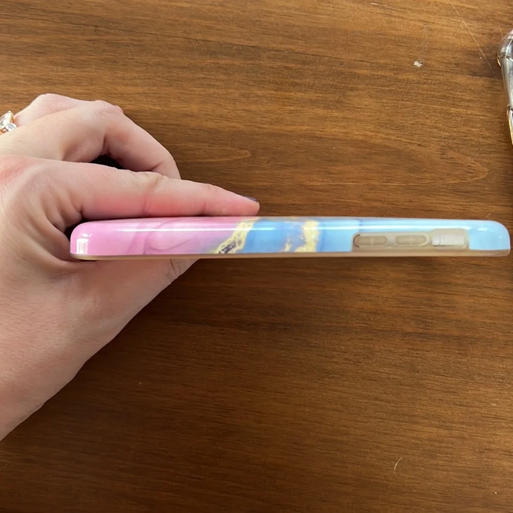 Bundle of two iPhone 11 cases - Picture 3 of 10